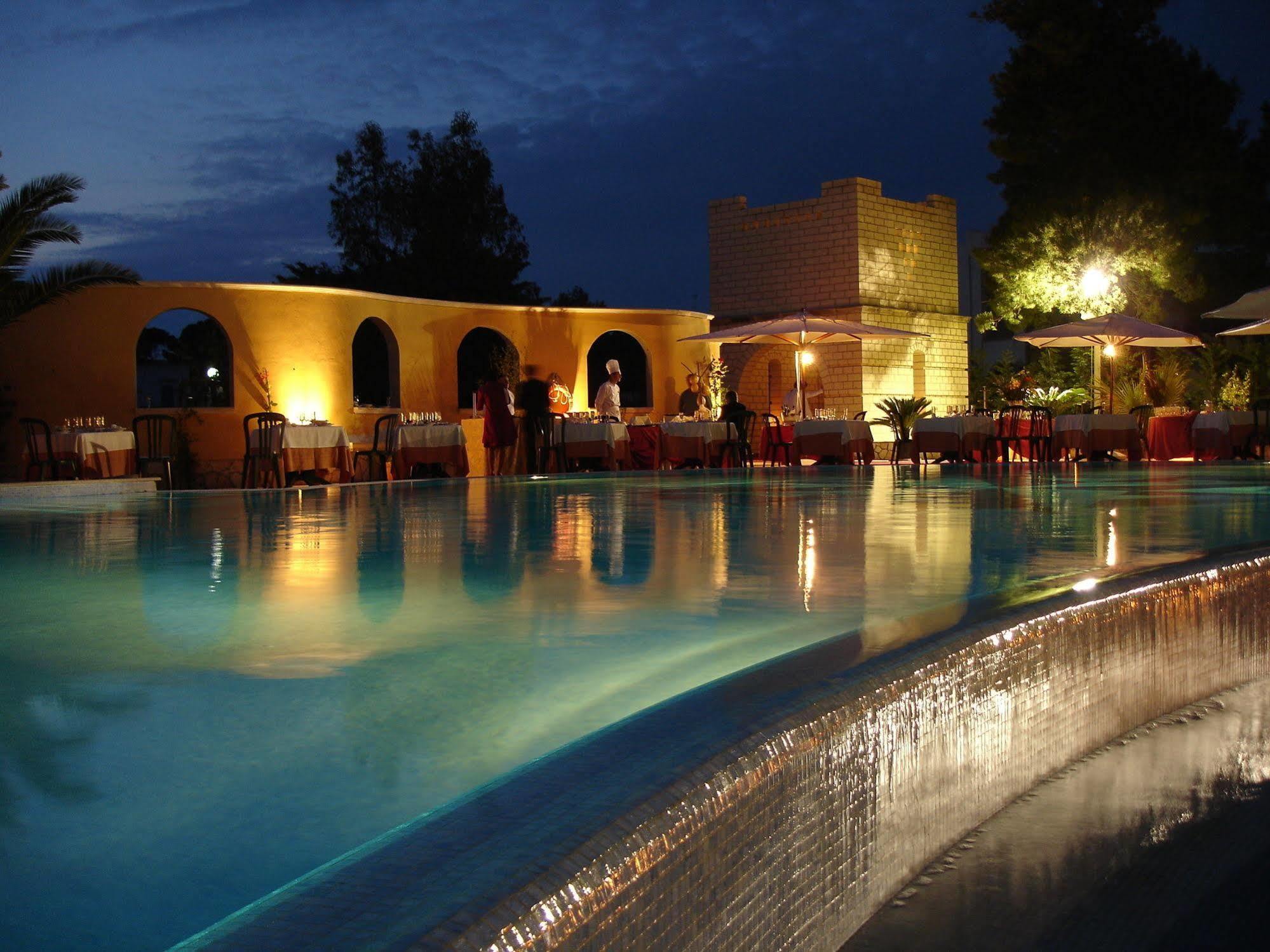 Hotel I Melograni Vieste Exterior foto